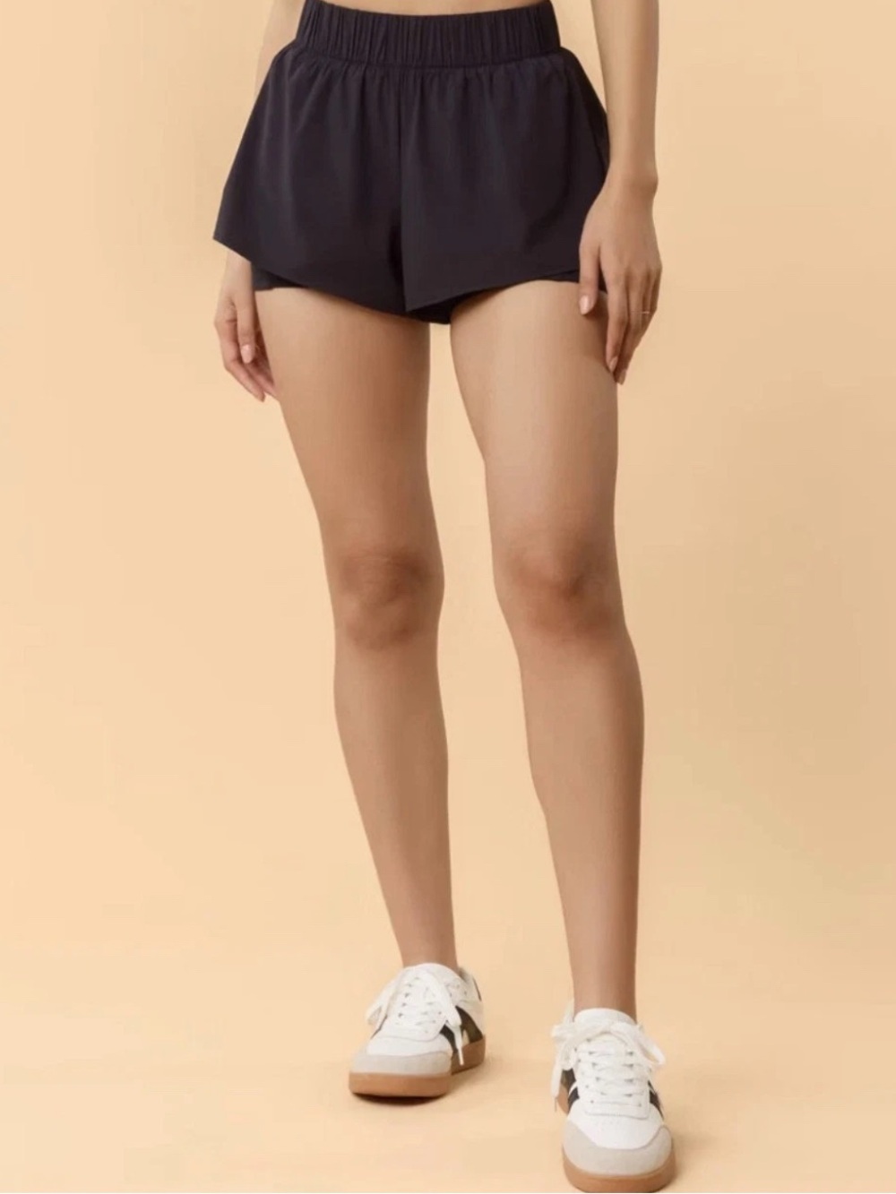 Blogilates Women's Ruffle Woven Mid-Rise Shorts 3" - Black Medium New